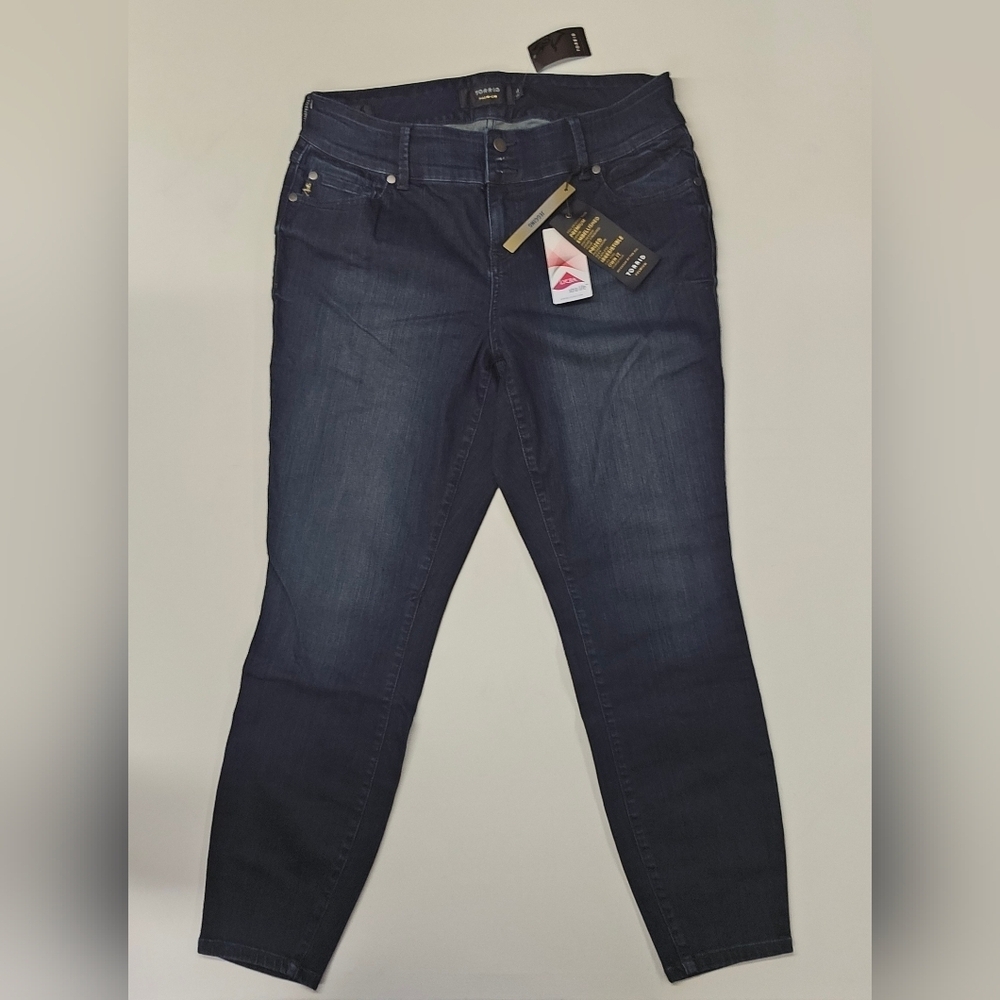 NEW Torrid Jegging Premium Stretch Dark Wash Size 18 NWT
